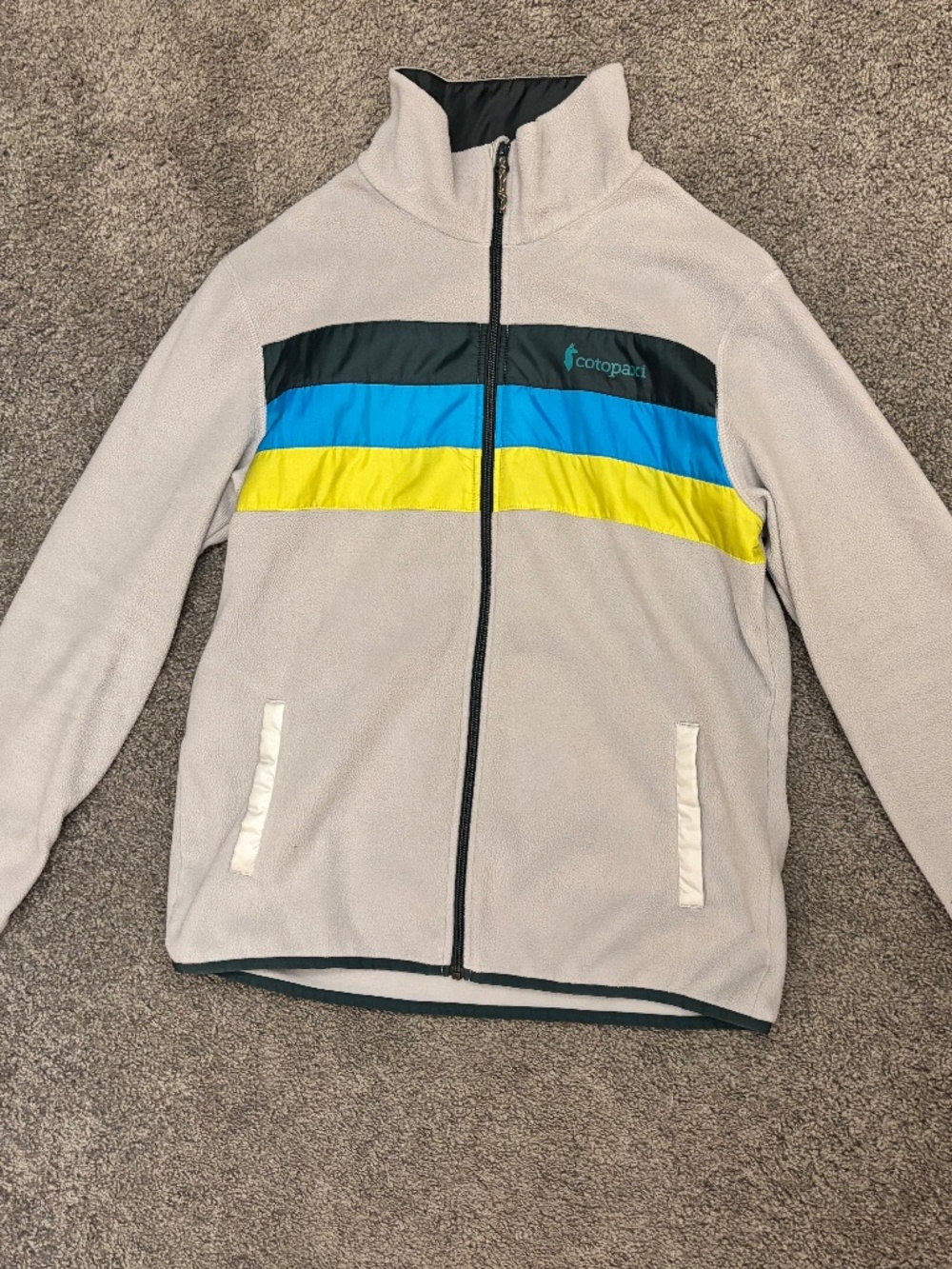 Cotopaxi fleece jacket gray yellow blue size medium men’s